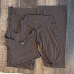 Women's Brown Active Tank Top - Sleek Performance Layer
